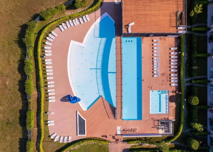 Modern Flat With Big Swimming Pool And Balcony Bibione