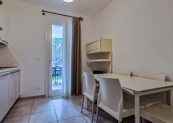 Modern Flat With Big Swimming Pool And Balcony Apartment