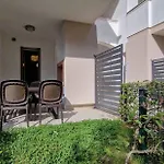 Daire Modern Flat With Big Swimming Pool And Balcony Bibione
