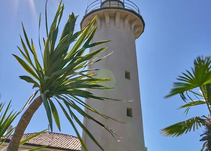 Modern Flat With Big Swimming Pool And Balcony * Μπιμπιόνε